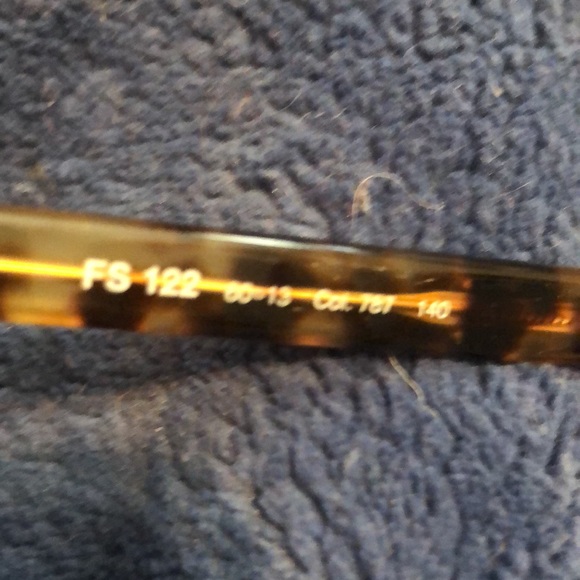 Vintage Fendi 39-40 years, hand made in Italy. Rarely worn and mint condition ! - Picture 3 of 3